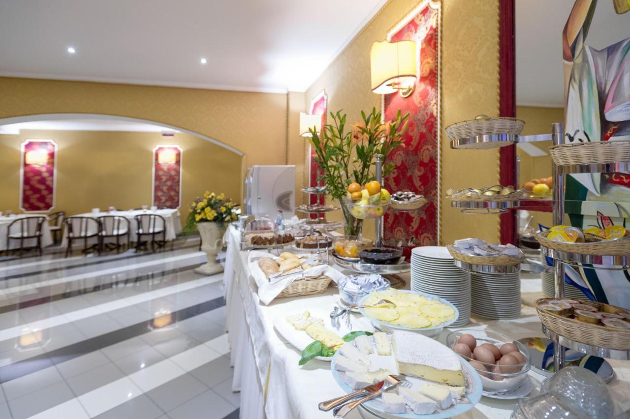 Boutique Hotel Puccini 몬테카티니테르메 외부 사진