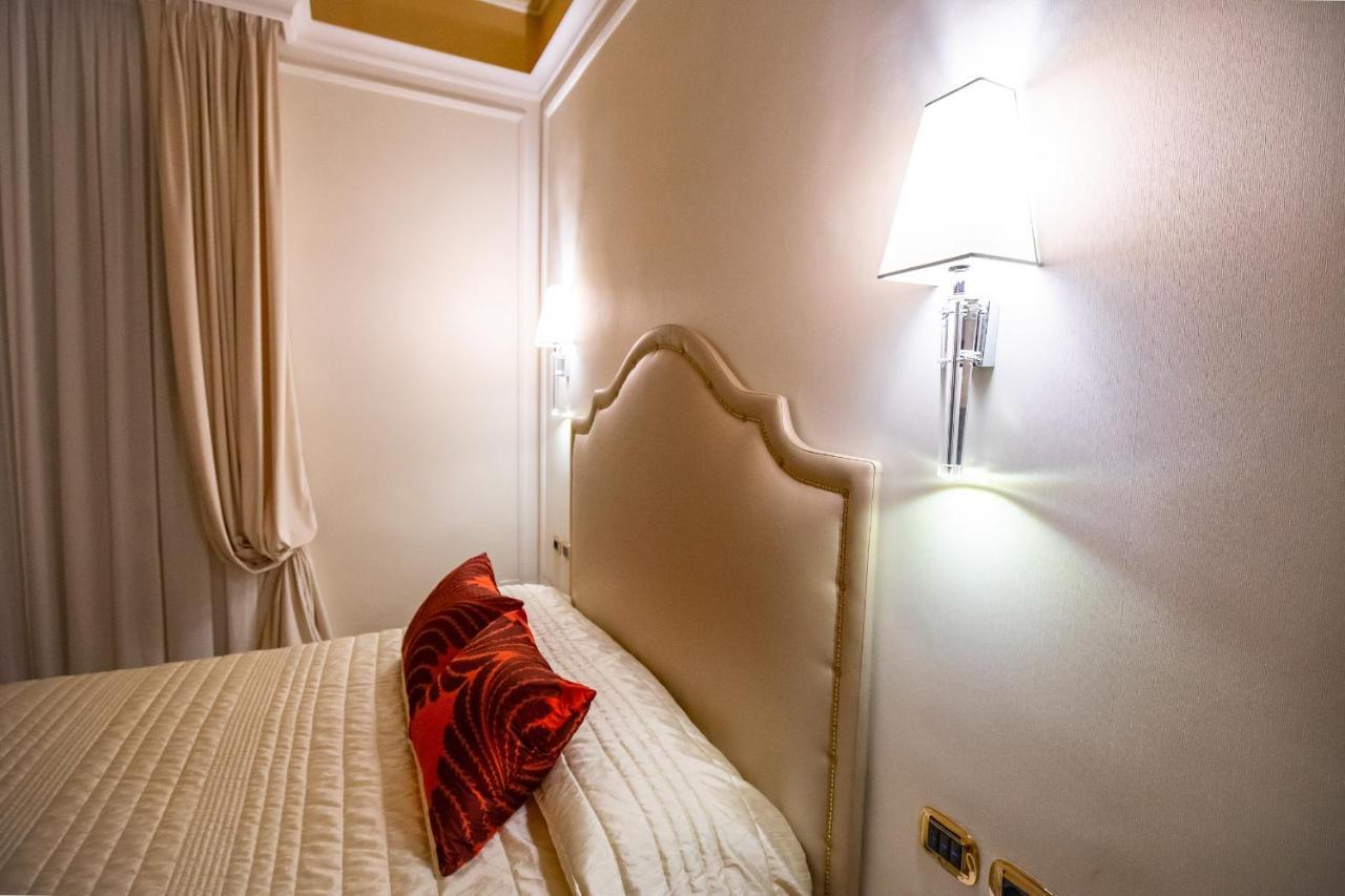 Boutique Hotel Puccini 몬테카티니테르메 외부 사진